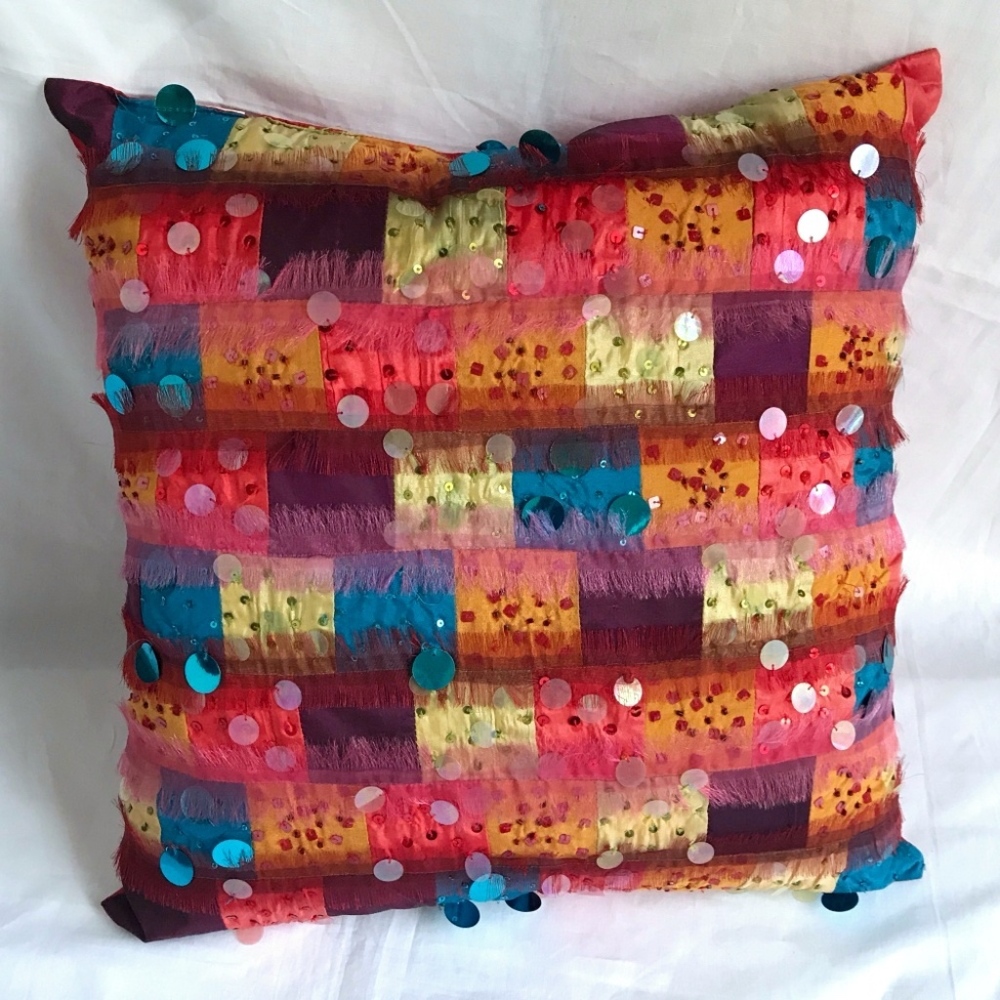 Multicolor red pink blue red yellow Sequin pillow